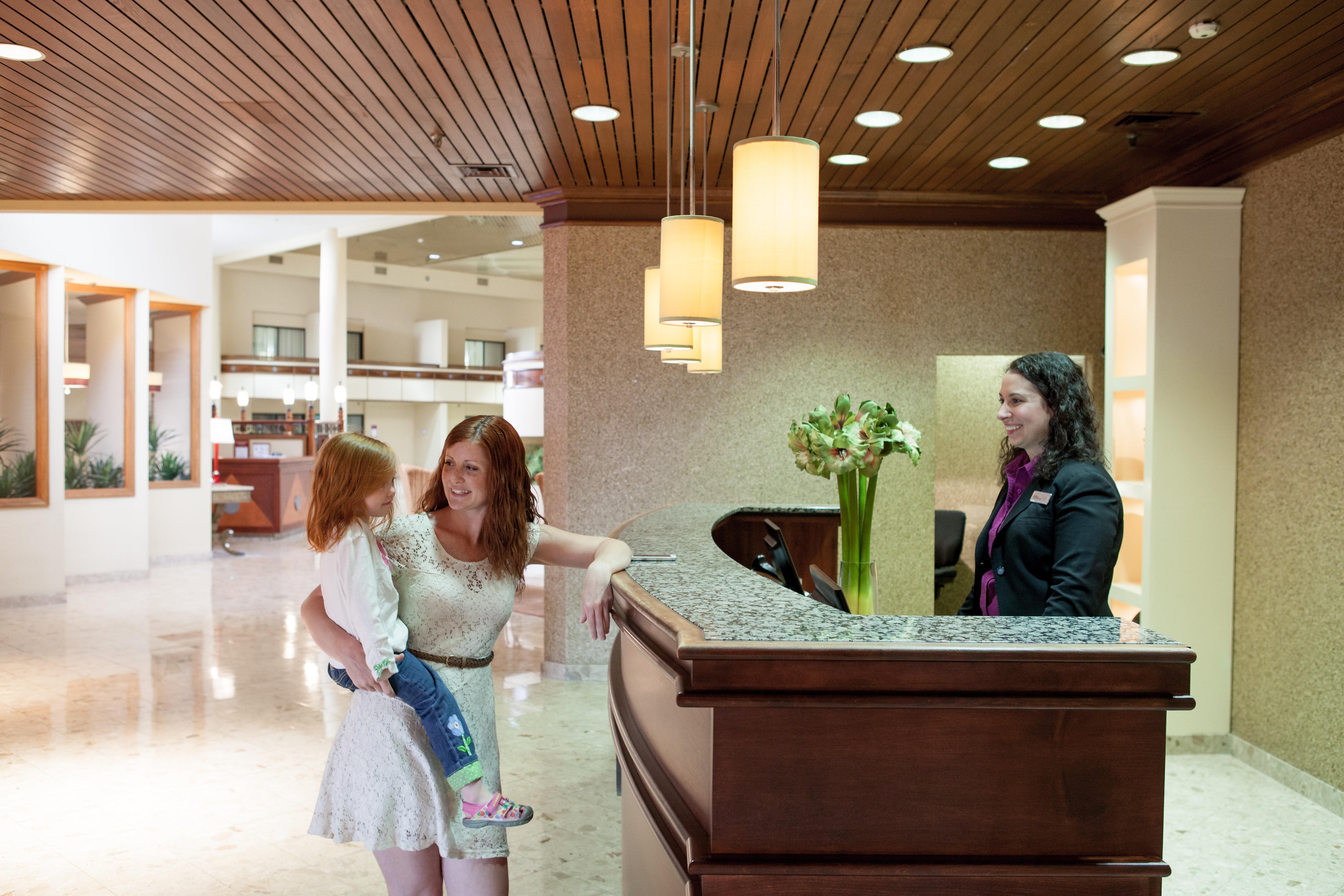 Crowne Plaza By Ihg Hotel Hickory