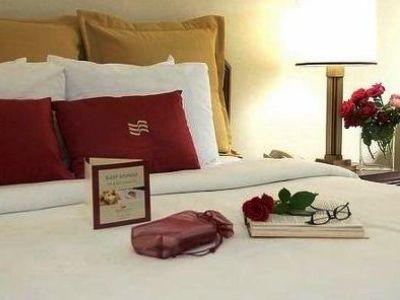 Crowne Plaza By Ihg Hotel Hickory