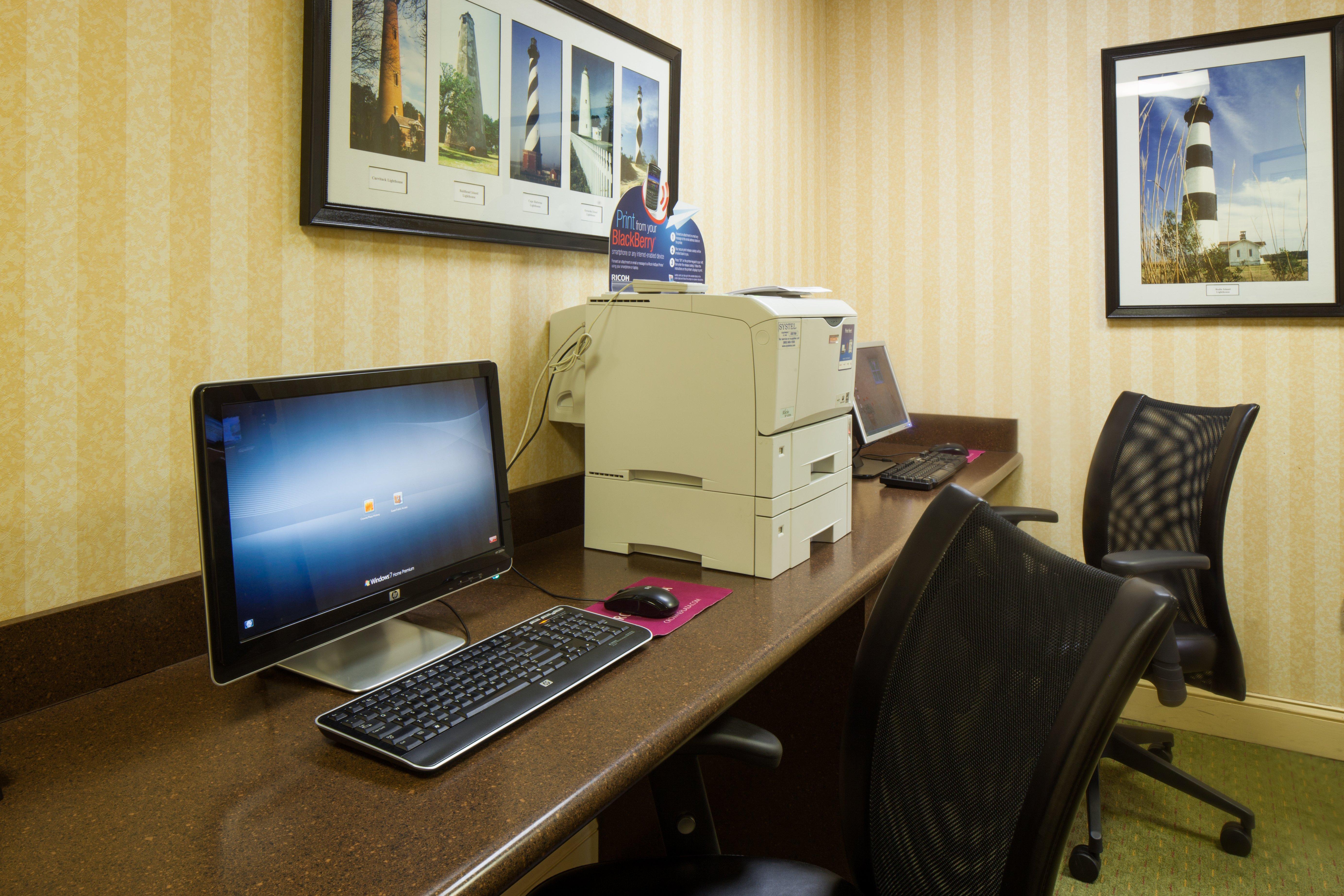 Crowne Plaza By Ihg Hotel 4*