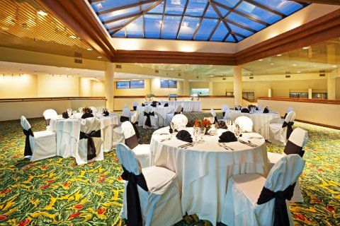 Hotel Crowne Plaza By Ihg 4*