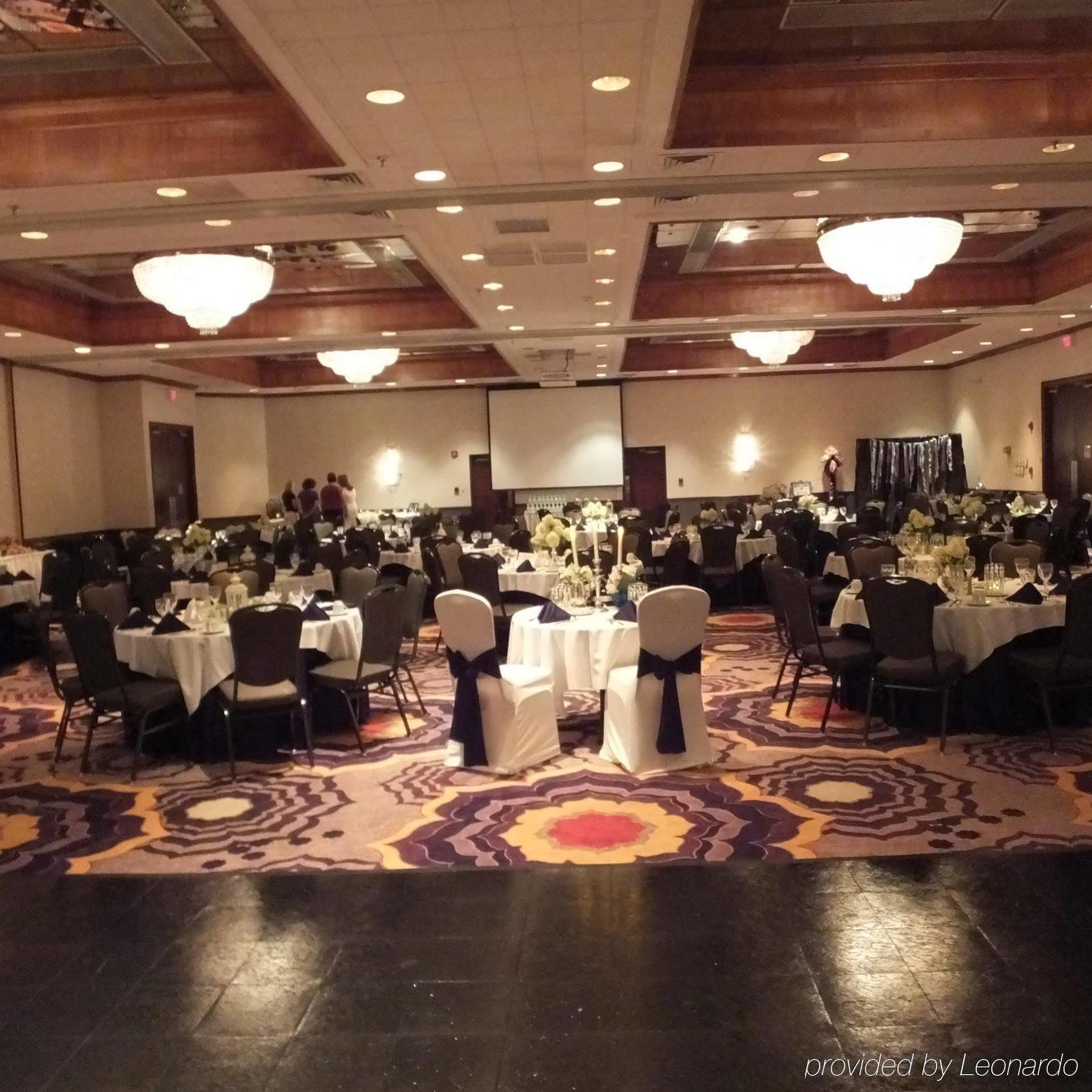 Crowne Plaza By Ihg Hotel Hickory