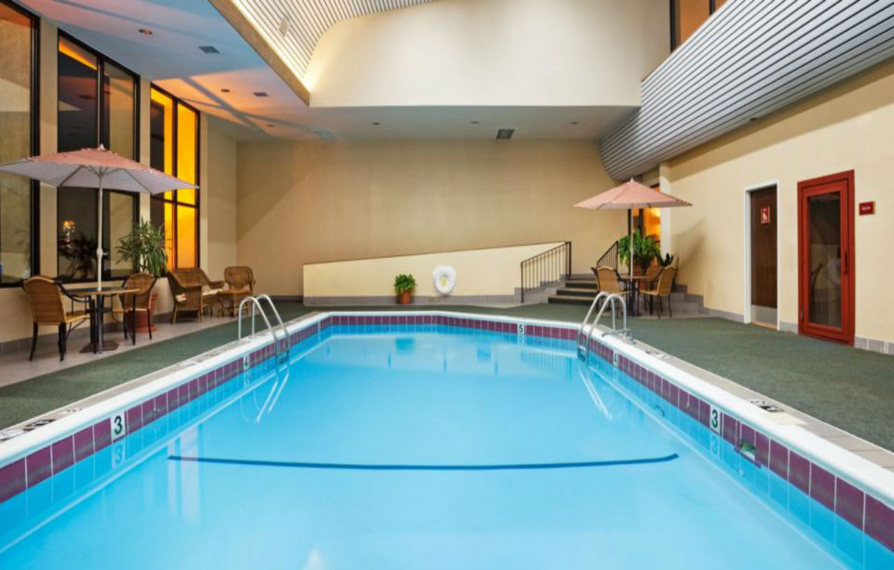 Crowne Plaza By Ihg Hotel